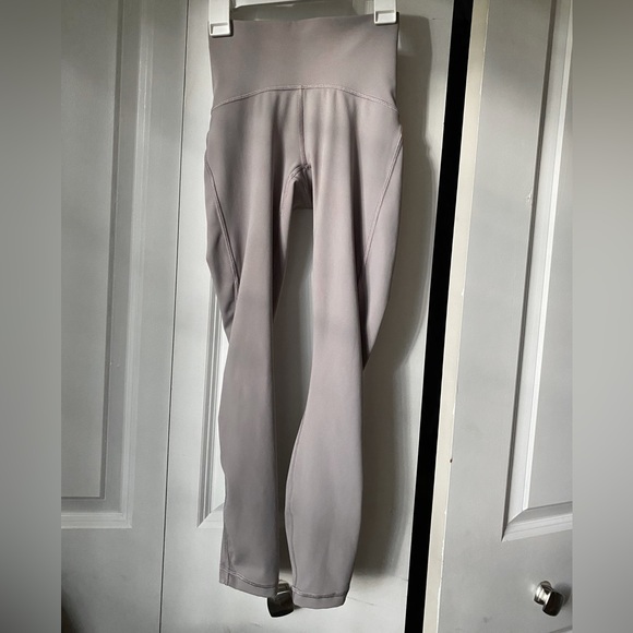 Lululemon High Waisted Light Purple Train Times Leggings 24” ( size 0 ) - Picture 5 of 12